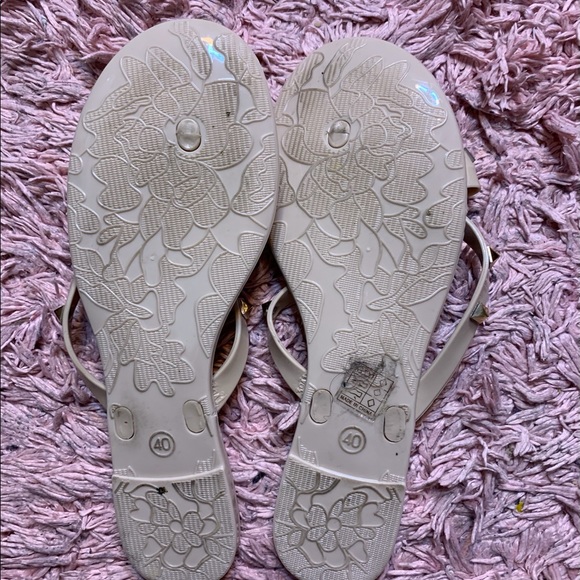 SANDALS - Picture 2 of 2